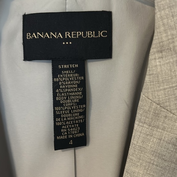Banana Republic Light Grey Suit - Picture 2 of 5